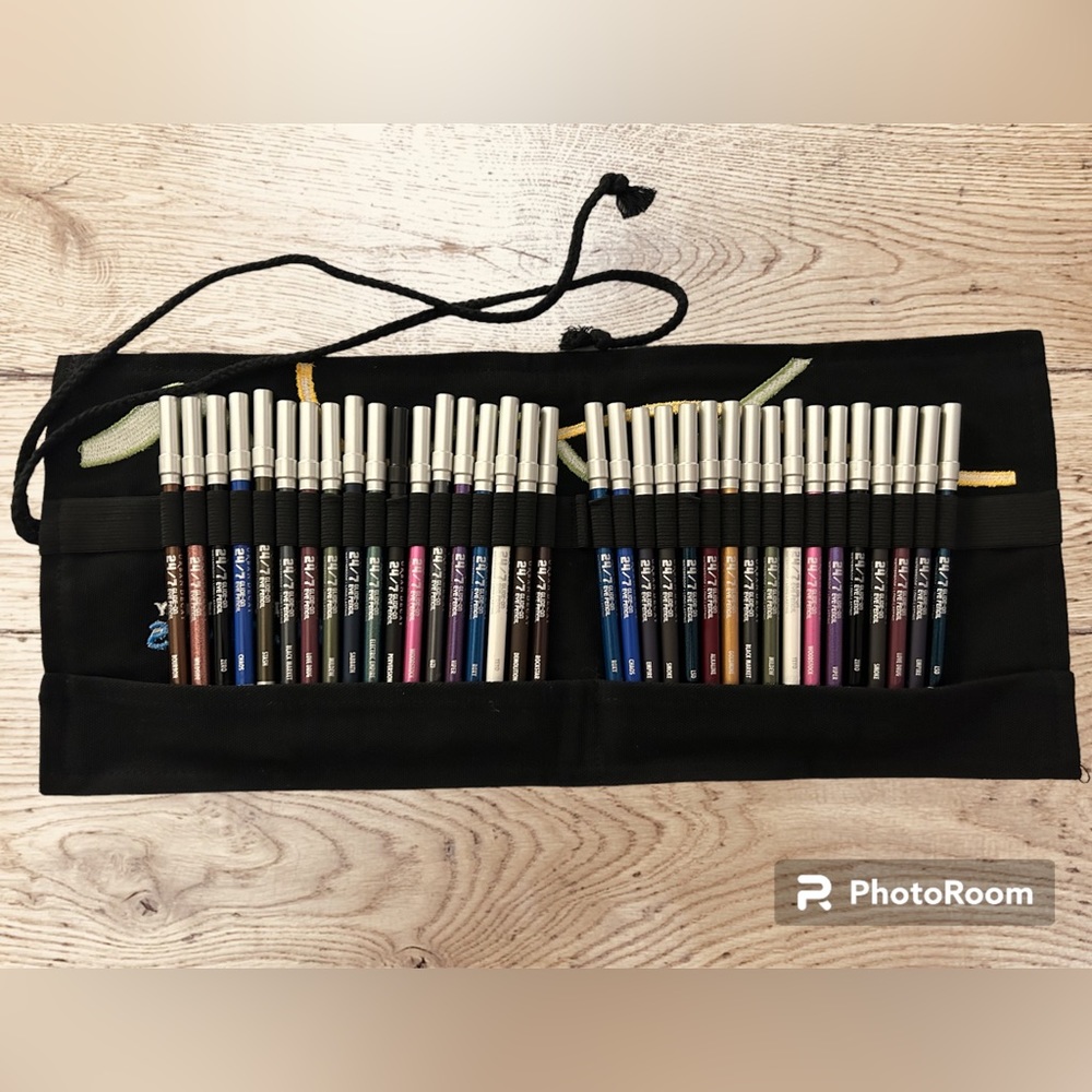 Urban Decay 24/7 Inks Glide-On Eye Pencils with Pouch